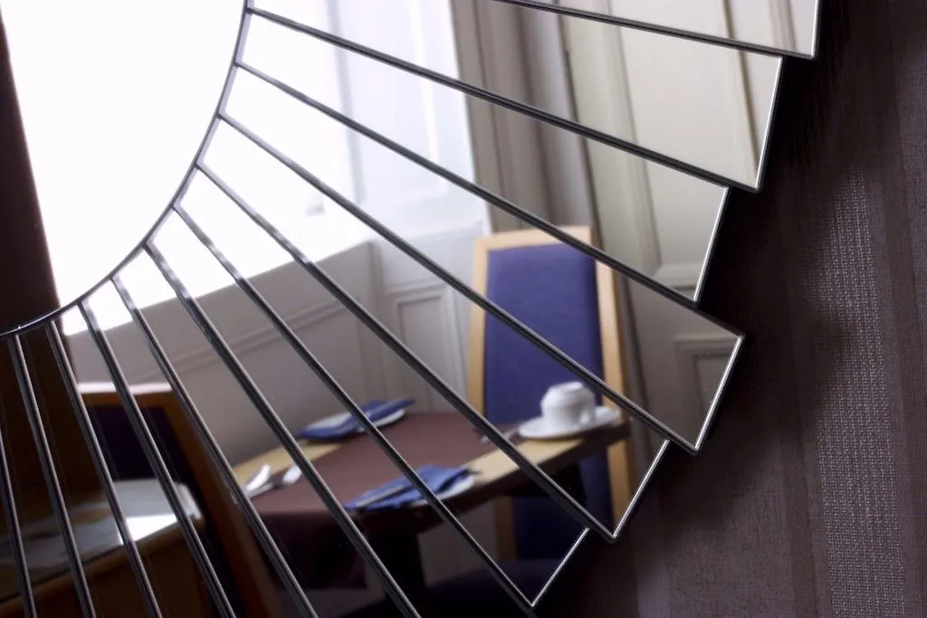 Konukevi Kew House Otel Edinburgh